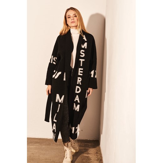 Czarny długi płaszcz  z paskiem Matropolia Miss Lk S/M Lidia Kalita