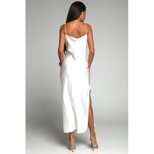 Elegancka maxi sukienka na mieniących ramiączkach biała 52390 UNIW fasardi.com