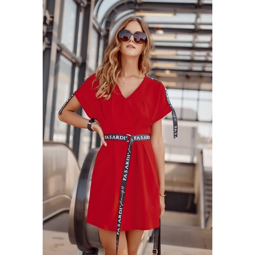 Taliowana sukienka z paskiem czerwona FI662 L, XL, S, M fasardi.com
