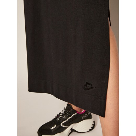 Nike Sukienka dzianinowa Sportswear CJ3750 Czarny Standard Fit Nike S MODIVO promocyjna cena