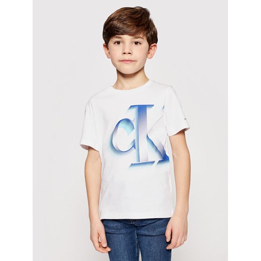 Calvin Klein Jeans T-Shirt Pixelated Monogram IB0IB00850 Biały Regular Fit 16Y wyprzedaż MODIVO