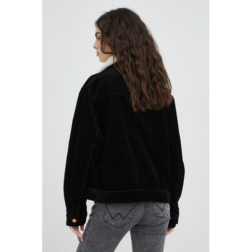 Wrangler kurtka sztruksowa kolor czarny przejściowa oversize Wrangler XS ANSWEAR.com