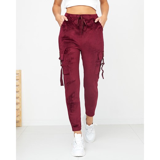 Bordowe damskie welurowe spodnie dresowe typu cargo PLUS SIZE - Odzież Royalfashion.pl 5XL-50 royalfashion.pl