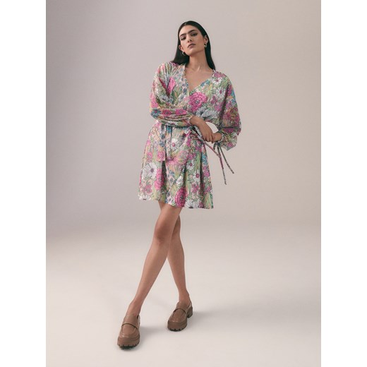 Reserved - Sukienka o kroju kimono - Wielobarwny Reserved L promocyjna cena Reserved
