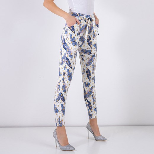 Białe damskie tregginsy w piórka - Odzież Royalfashion.pl L/XL - 41 royalfashion.pl