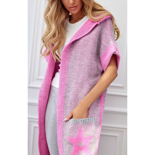 Długi kardigan swetrowy z kapturem w kolorze różowo-szarym Pandora, Kolor Kamea Oversize Primodo