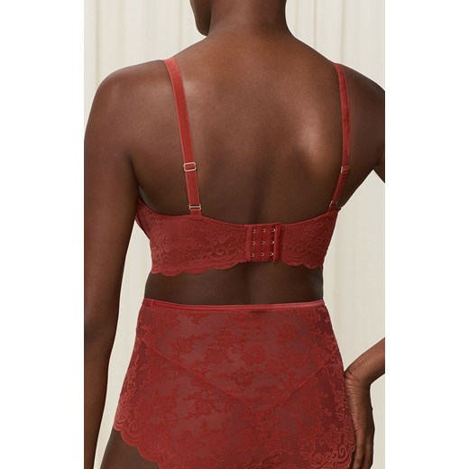 Triumph figi Amourette 300 Rococo 10213081, Kolor czerwony, Rozmiar 42, Triumph ze sklepu Intymna w kategorii Majtki damskie - zdjęcie 146010526