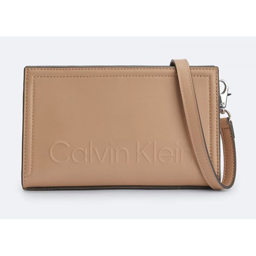 Listonoszka Calvin Klein ze sklepu Darbut w kategorii Listonoszki - zdjęcie 146409627
