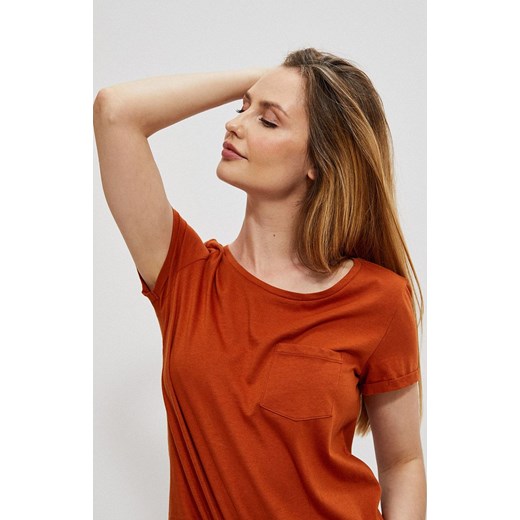 Bawełniany t-shirt z kieszonką w kolorze ceglastym 3906, Kolor ceglasty, Rozmiar L Primodo