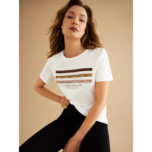 Mohito - T-shirt z modnym nadrukiem - Kremowy Mohito XL wyprzedaż Mohito