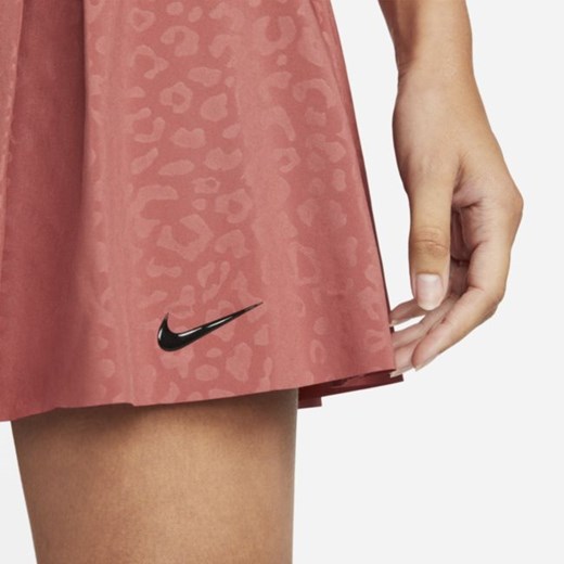 Długa damska spódnica do golfa Nike Dri-FIT Club - Czerwony Nike S promocyjna cena Nike poland