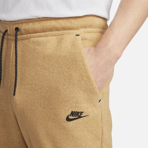 Męskie joggery na zimę Nike Sportswear Tech Fleece - Brązowy Nike S Nike poland