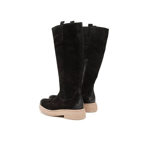 Kozaki damskie Lasocki na zamek na płaskiej podeszwie na zimę z cholewką przed kolano 