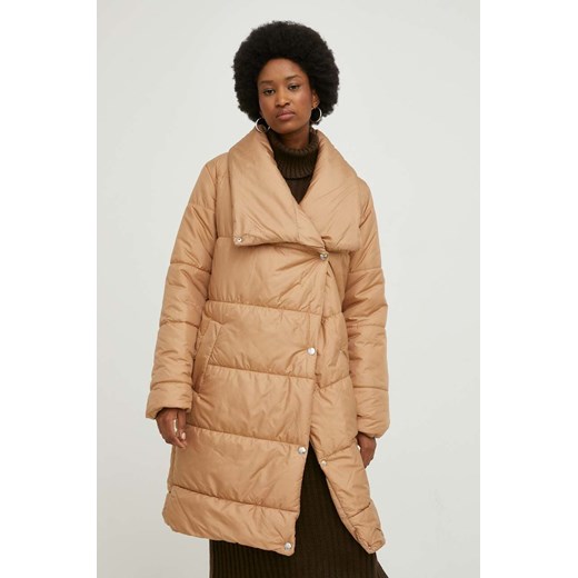 Answear Lab kurtka damska kolor brązowy zimowa oversize ze sklepu ANSWEAR.com w kategorii Kurtki damskie - zdjęcie 147080836