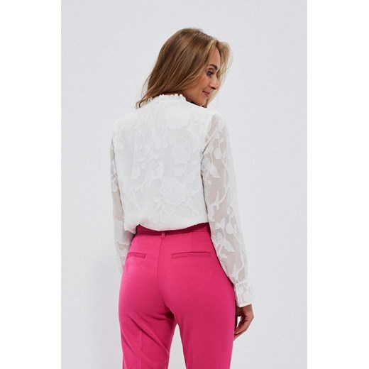 Bluzka damska biała Moodo.pl z długim rękawem z okrągłym dekoltem casual z 
