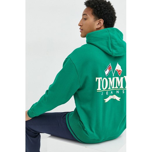 Tommy Jeans bluza bawełniana męska kolor zielony z kapturem z nadrukiem ze sklepu ANSWEAR.com w kategorii Bluzy męskie - zdjęcie 147271688