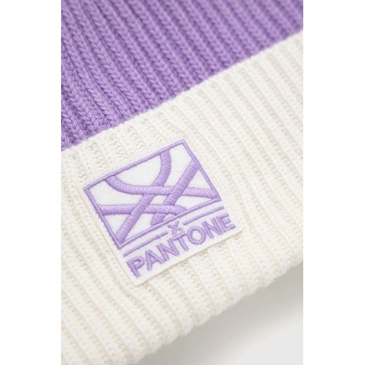 United Colors of Benetton czapka z domieszką wełny x Pantone kolor fioletowy z United Colors Of Benetton L ANSWEAR.com