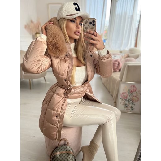 Płaszcz pikowany szampański z paskiem z nerką H276 M/38 Charlotte Fashion