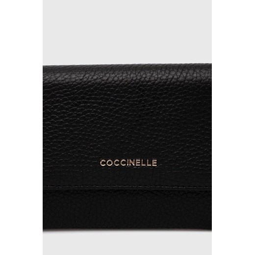 Coccinelle portfel damski kolor czarny Coccinelle ONE ANSWEAR.com