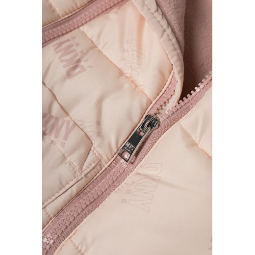 DKNY Kombinezon - Różowy jasny - Dziewczynka - 3-6 MSC(68CM) 3-6 MSC(68CM) wyprzedaż Halfprice