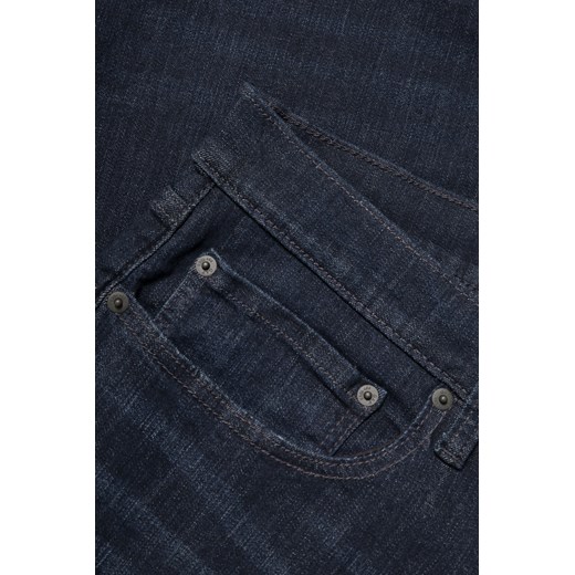 GAP Spodnie - Jeansowy ciemny - Mężczyzna - 40/32 CAL(40) Gap 40/32 CAL(40) wyprzedaż Halfprice