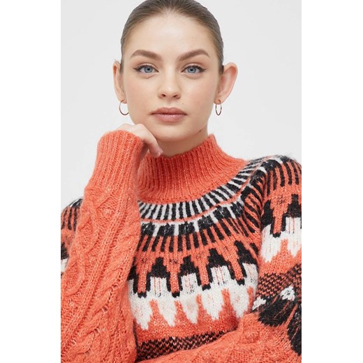 Vero Moda sweter damski kolor pomarańczowy z półgolfem Vero Moda S ANSWEAR.com