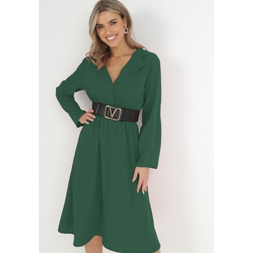 Zielona Sukienka Koszulowa z Marszczoną Gumką w Talii Emonia ze sklepu Born2be Odzież w kategorii Sukienki - zdjęcie 147916506