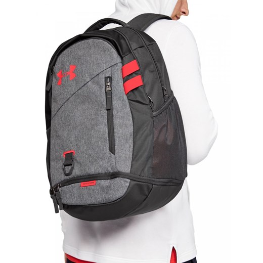 Plecak UNDER ARMOUR Hustle 4.0 Backpack - grafitowy Under Armour One-size promocja Sportstylestory.com