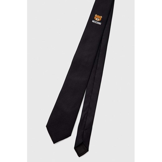 Moschino krawat jedwabny kolor czarny M5347 55060 ze sklepu ANSWEAR.com w kategorii Krawaty - zdjęcie 148478419
