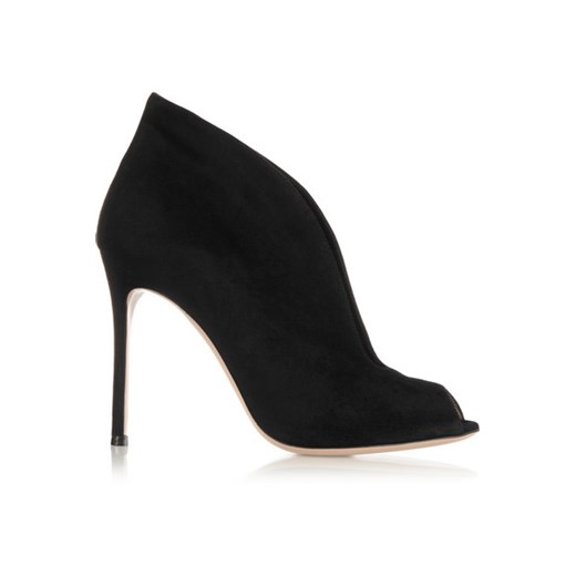 Vamp suede ankle boots