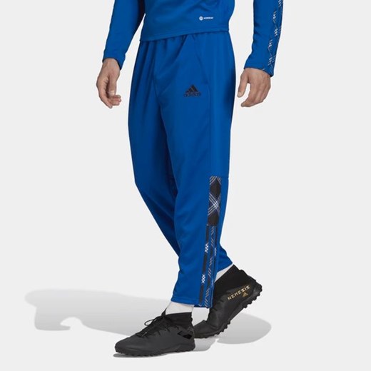 Spodnie męskie niebieskie Adidas w sportowym stylu 