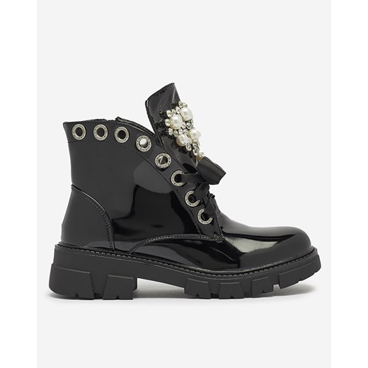 Botki damskie lakierowane typu workery w kolorze czarnym Oselfo- Obuwie Royalfashion.pl 39 royalfashion.pl