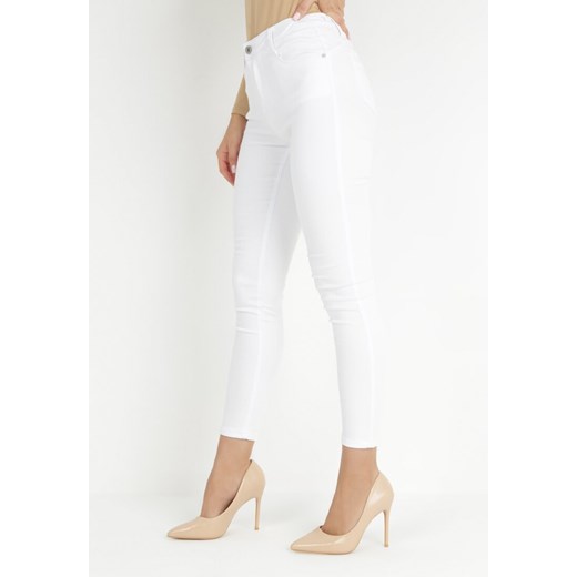 Białe Jeansy Skinny z Efektem Push Up Muhi XL Born2be Odzież wyprzedaż