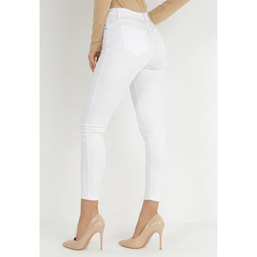Białe Jeansy Skinny z Efektem Push Up Muhi S wyprzedaż Born2be Odzież