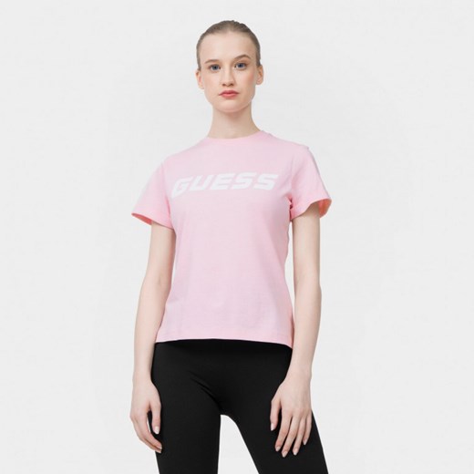 Damski t-shirt z nadrukiem GUESS ESTHER - różowy ze sklepu Sportstylestory.com w kategorii Bluzki damskie - zdjęcie 149470696
