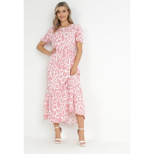 Różowa Rozkloszowana Sukienka Maxi z Falbanką na Dole Zeanna ze sklepu Born2be Odzież w kategorii Sukienki - zdjęcie 149523906