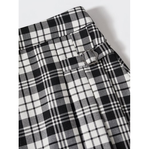 Mango Spódnica trapezowa Grunge 37035131 Czarny Regular Fit Mango XL MODIVO promocja