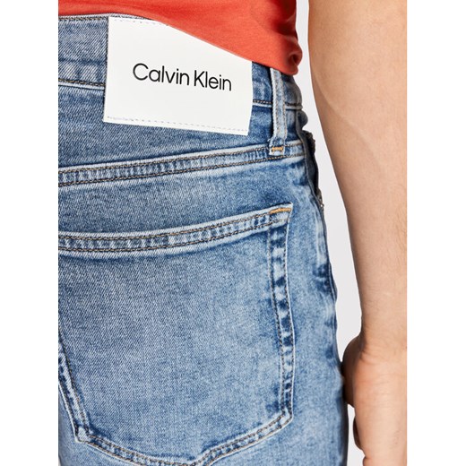 Calvin Klein Szorty jeansowe K10K108675 Niebieski Slim Fit Calvin Klein 29 wyprzedaż MODIVO