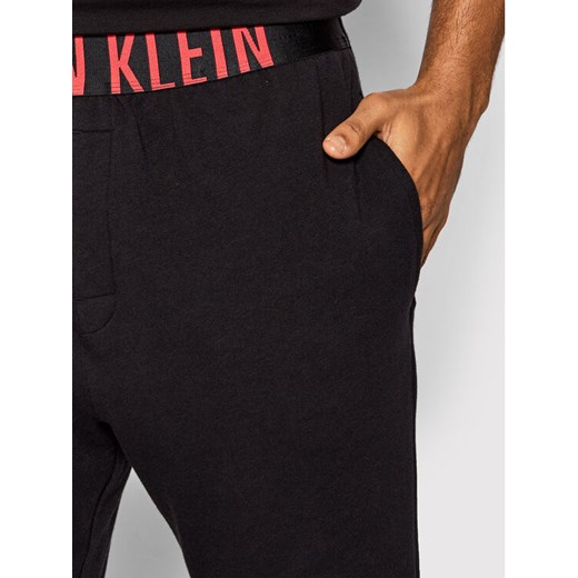 Calvin Klein Underwear Spodnie piżamowe 000NM1961E Czarny Regular Fit Calvin Klein Underwear M wyprzedaż MODIVO