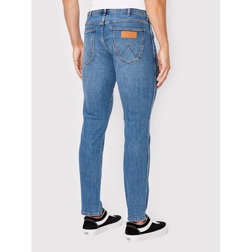 Wrangler Jeansy Larston W18SJX21Y Niebieski Slim Tapered Fit Wrangler 34_32 promocja MODIVO
