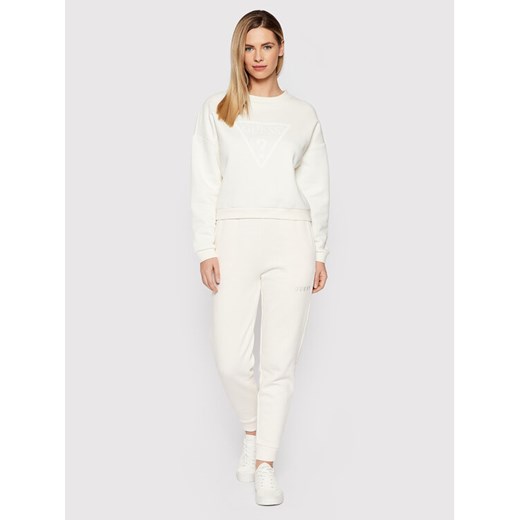 Guess Spodnie dresowe V2RB23 K9V31 Biały Regular Fit Guess M okazja MODIVO