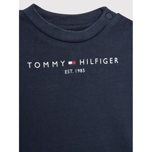 Tommy Hilfiger Komplet t-shirt i szorty sportowe Baby Essential KN0KN01488 Tommy Hilfiger 74 okazyjna cena MODIVO