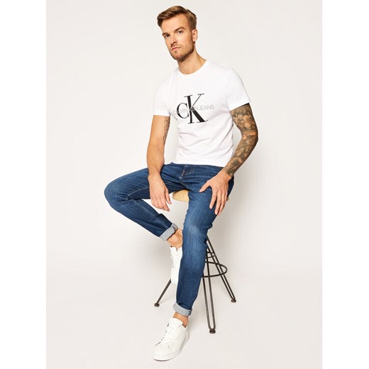 Calvin Klein Jeans T-Shirt Core Monogram Logo J30J314314 Biały Regular Fit L promocyjna cena MODIVO