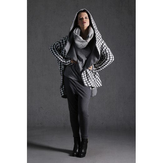 NUBEE - ASYMMETRY HOOD - Płaszcz dzianina swetrowa showroom-pl Eko