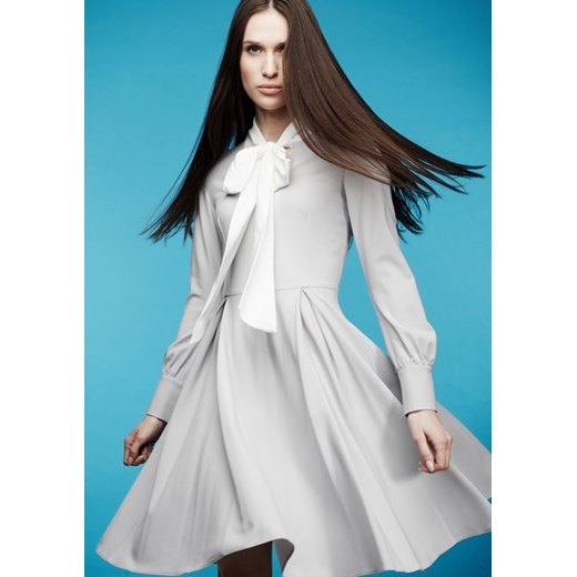 Sukienka WHITE HOUSE showroom-pl niebieski dzianina