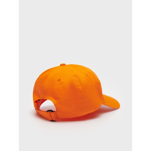 Pomarańczowa czapka z daszkiem i haftem - Pomarańczowy House ONE SIZE House