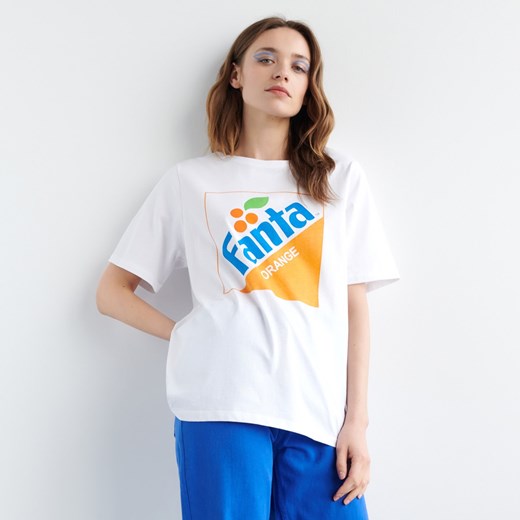 Sinsay - Koszulka Fanta - Biały Sinsay XXS promocyjna cena Sinsay