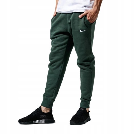 Męskie spodnie dresowe Nike Sportswear Club zielone 826431-337 ansport.pl Nike M ansport okazja
