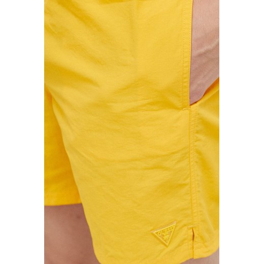 Guess szorty kąpielowe kolor żółty Guess M ANSWEAR.com
