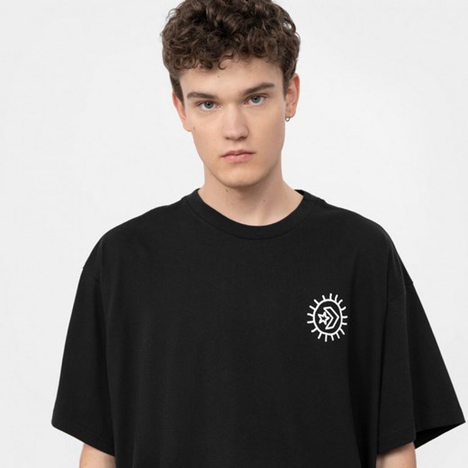 T-shirt męski czarny Converse z krótkim rękawem 